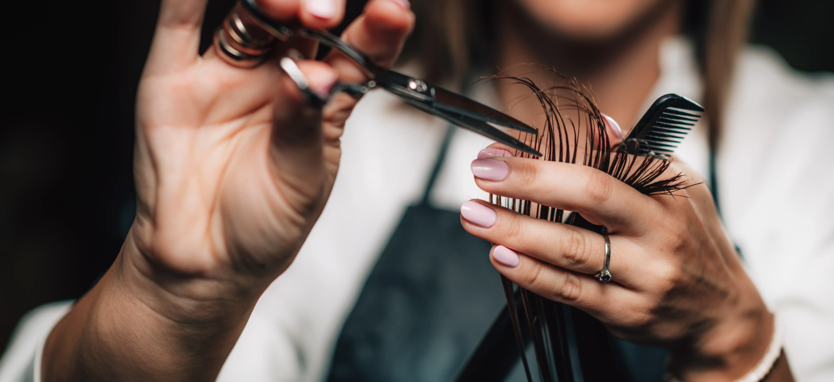 Coiffeur brushing Sens
